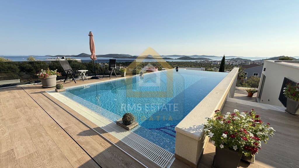 Dom - GRAD VODICE