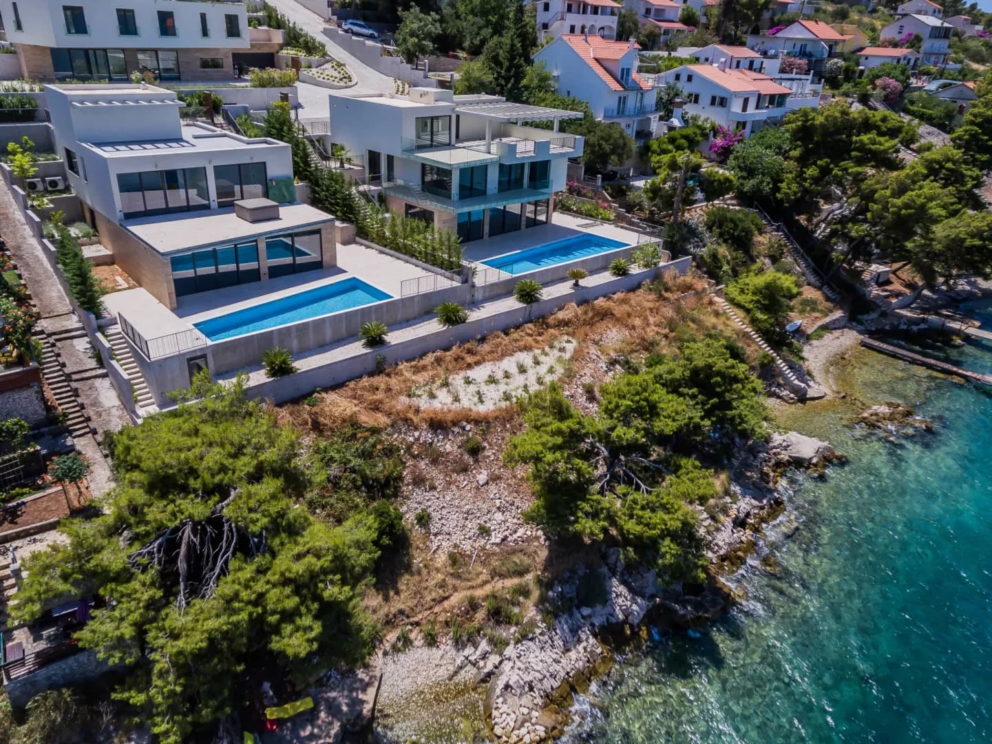 Čiovo - Luksusowa willa w pierwszej linii brzegowej z podgrzewanym basenem i jacuzzi 
